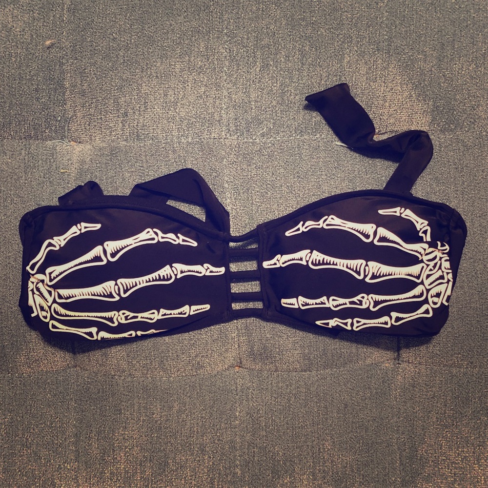Bikini top - skeleton hands